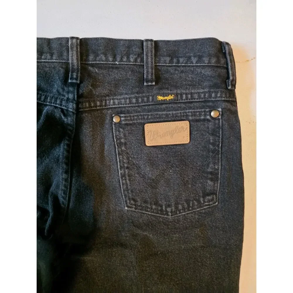 VTG Wrangler Jeans Mens 33x30 Black Straight Leg Denim 100% Cotton 5-Pocket